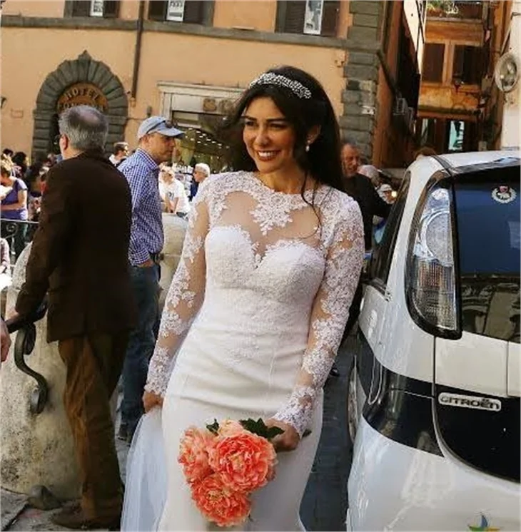 Hamdi Alkan ile Selen Görgüzel, Roma'da evlendi!