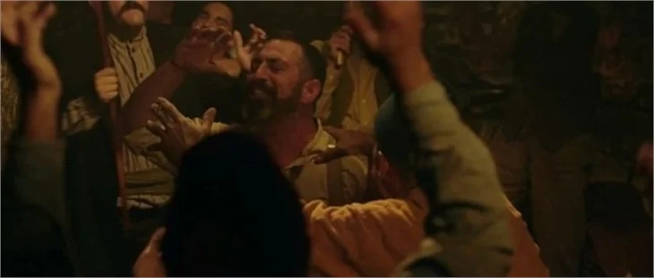 Filmde ayrıntılarda hata mı var?