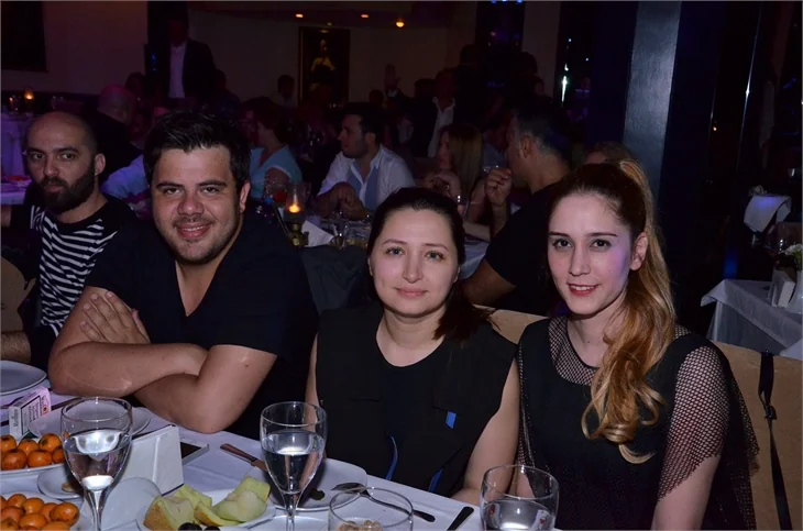 Günay'da yıldızlar geçidi!