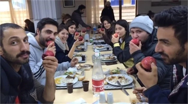 "Güneşi Beklerken"in setinde neler oluyor?