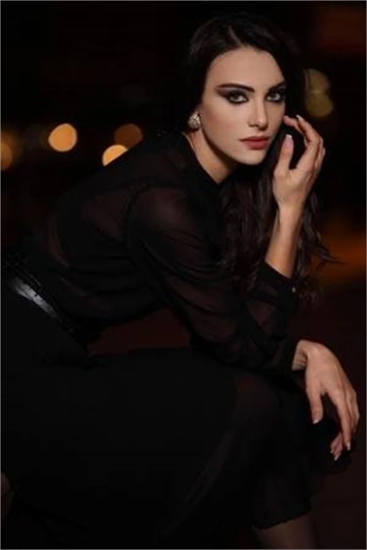 Tuvana Türkay, "Kara Para Aşk" setini anlattı