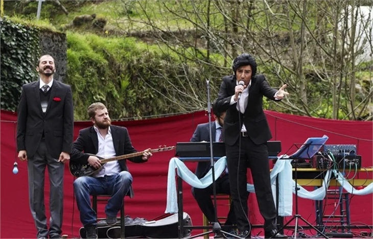 'Sevdaluk' dizisinde ilgiç taklitler!