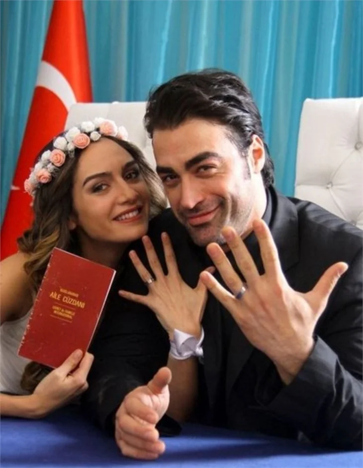 Birce Akalay ile Sarp Levendoğlu evlendi mi?