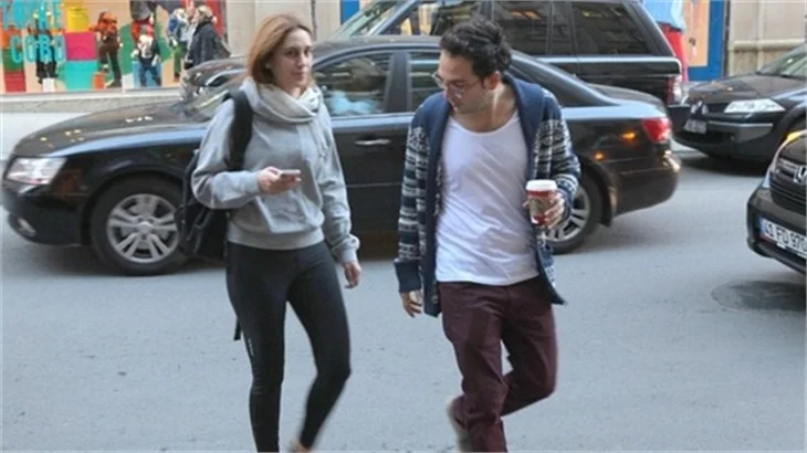 Oğuzhan Koç ile Zeynep Koçak'un mesafeli halleri!