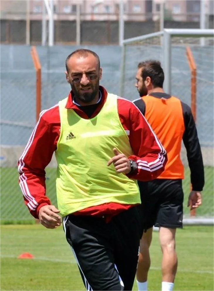 Roberto Carlos'tan Soma için pankart!