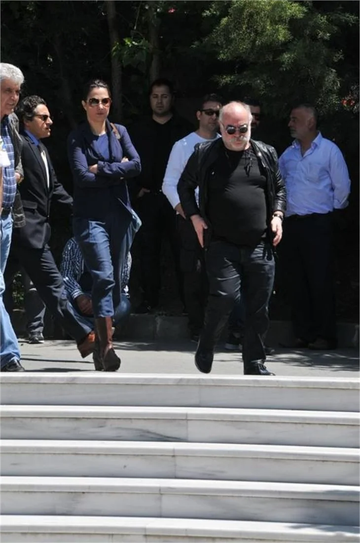 Halit Ergenç'in göz yaşları...