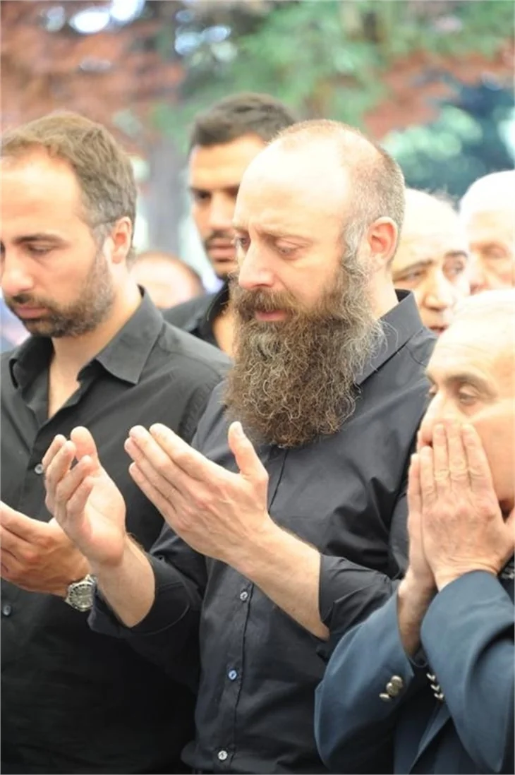 Halit Ergenç'in göz yaşları...
