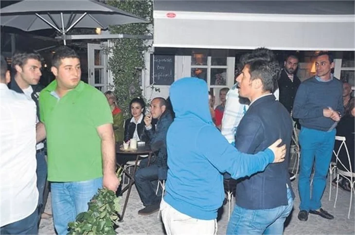 Emre Belözoğlu çıldırdı!