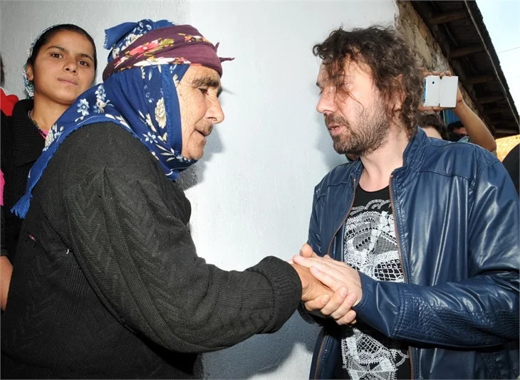 Sanatçılar Soma'da!