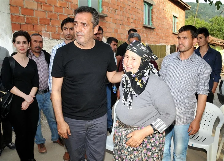 Sanatçılar Soma'da!