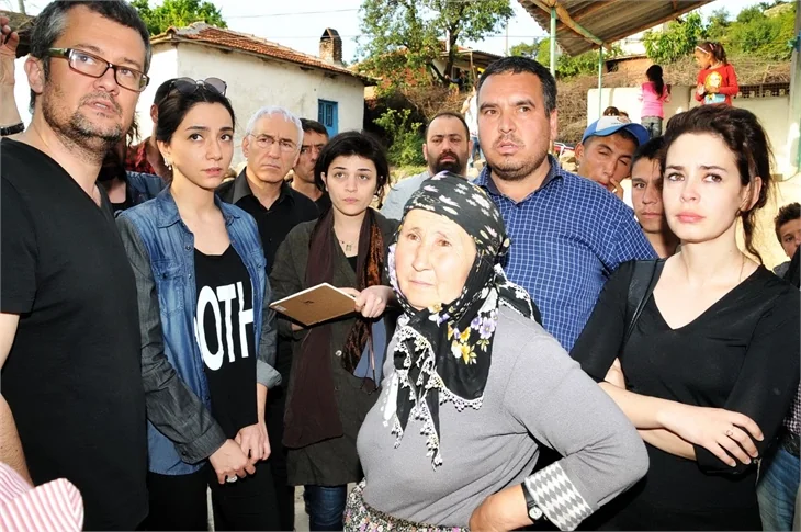 Sanatçılar Soma'da!