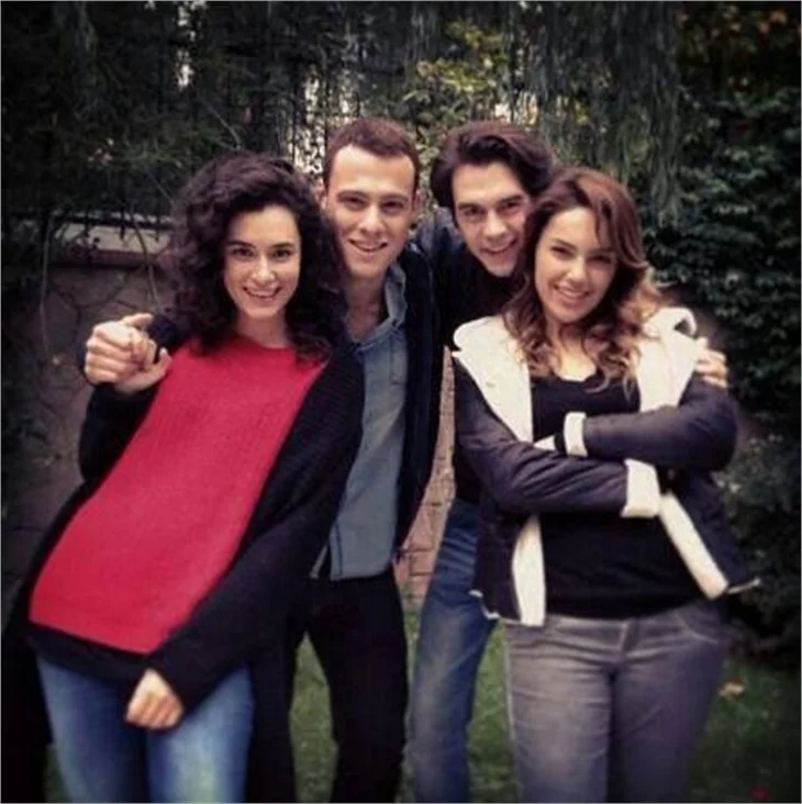 Emre Kınay ve Yağmur Tanrısevsin'den açıklamalar!