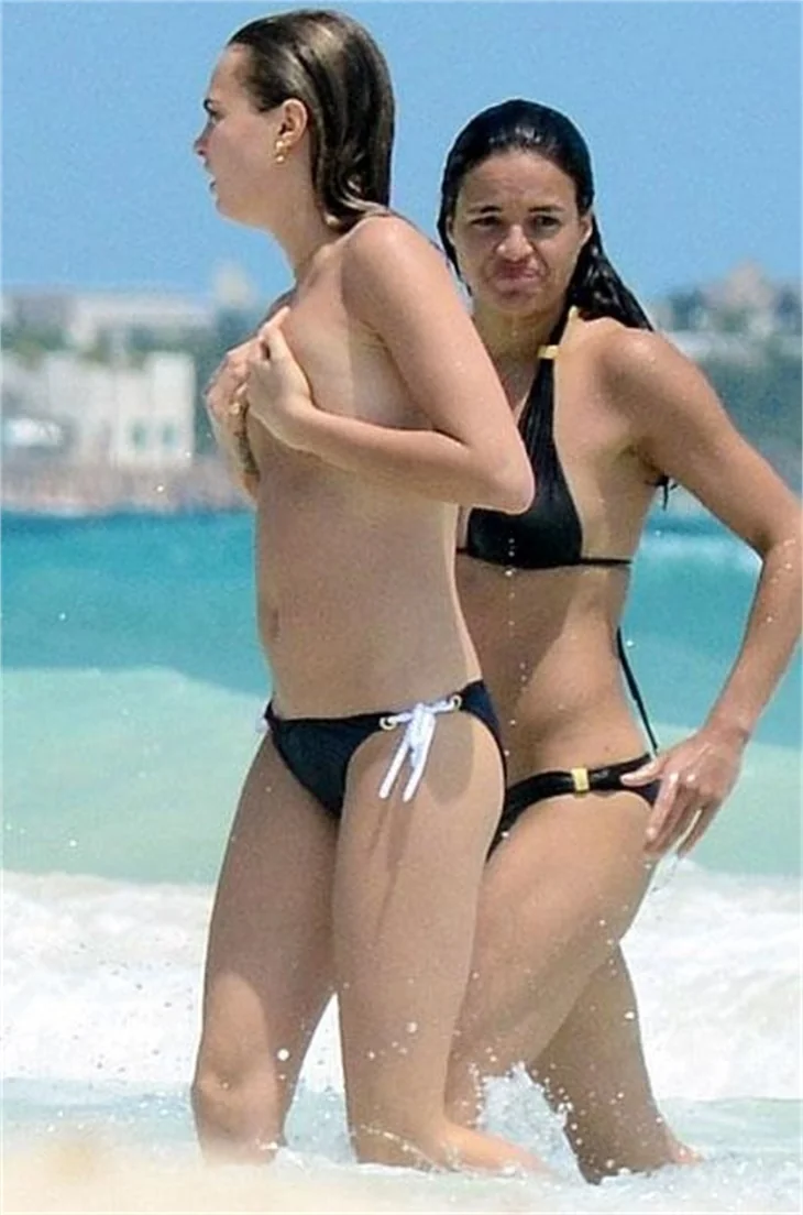 Cara Delevingne, Michelle Rodriguez'i aldatıyor mu?