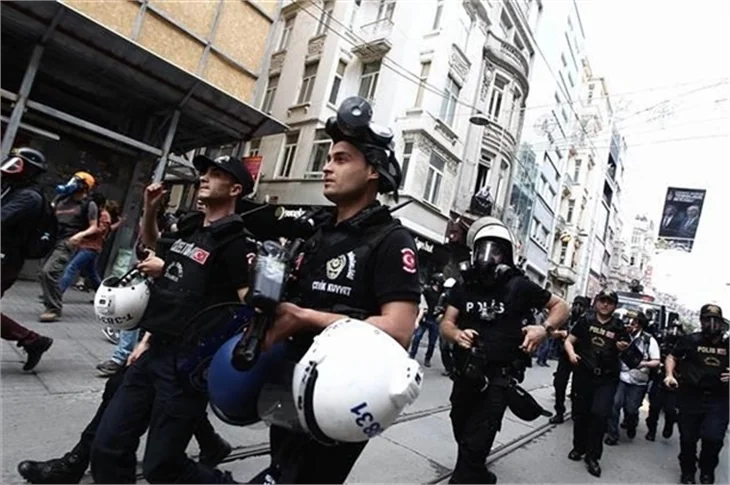 Gezi Parkı'nın yıldönümünde Taksim'de olaylar çıktı