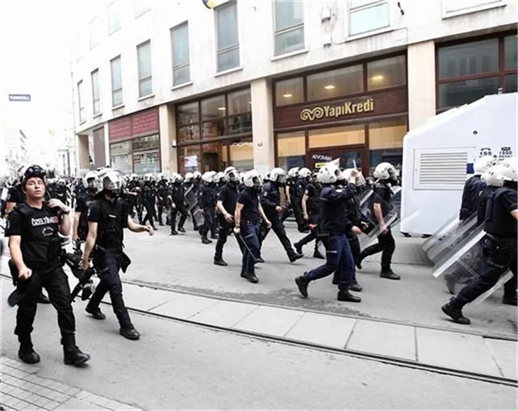 Gezi Parkı'nın yıldönümünde Taksim'de olaylar çıktı