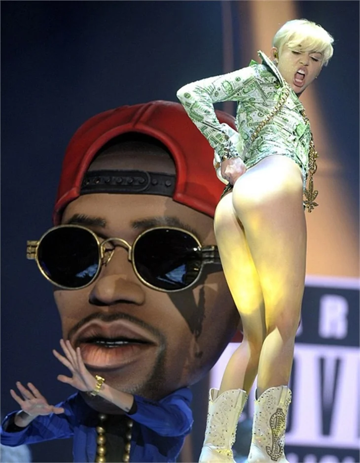 Miley Cyrus sınır tanımıyor!