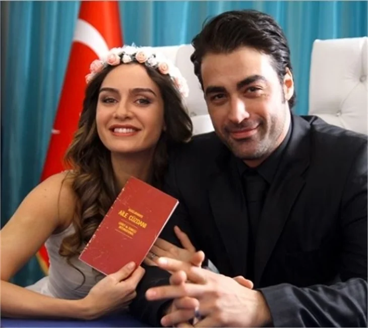 İki düğün bir sünnet!