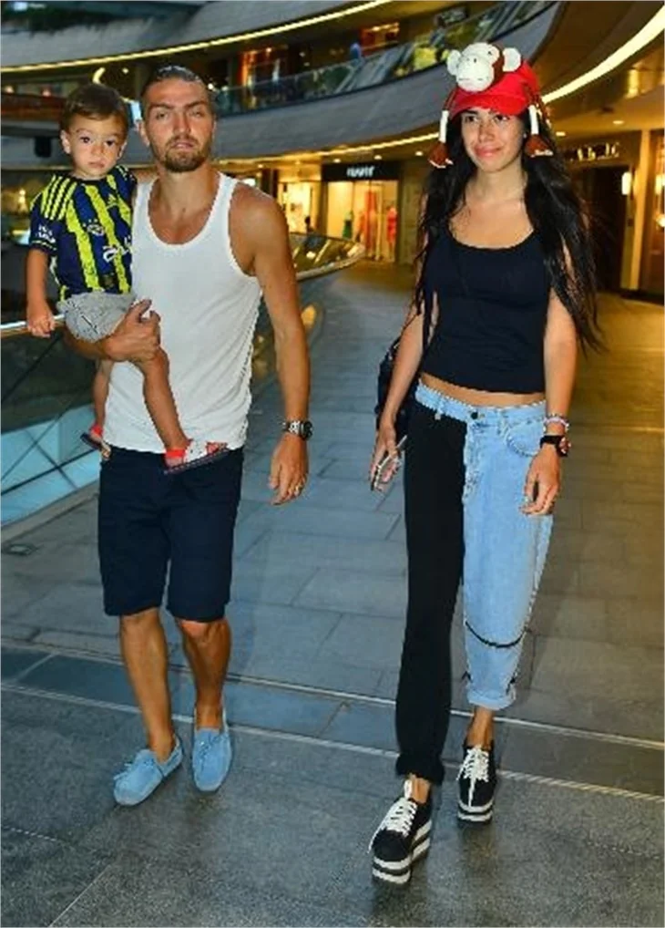 Asena Erkin ve Caner Erkin'in otel kavgası!