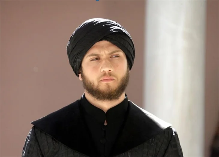 Beyazıd türbesine 'dizi' akını