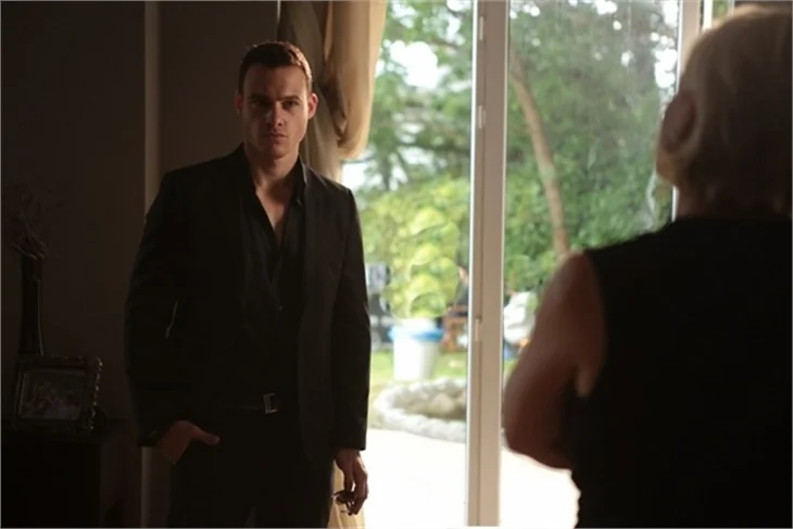 Güneşi Beklerken'de Kerem ve Zeynep zor durumda!