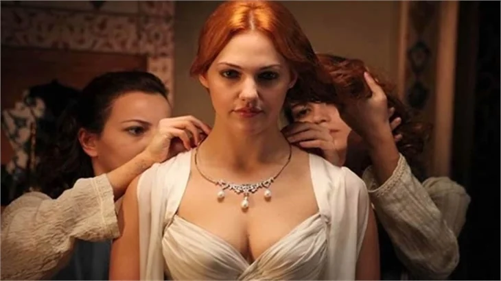 Meryem Uzerli'den Muhteşem’e teşekkür!