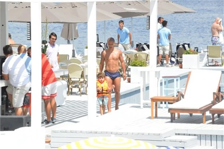 Alex De Souza'nın Bodrum tatili!