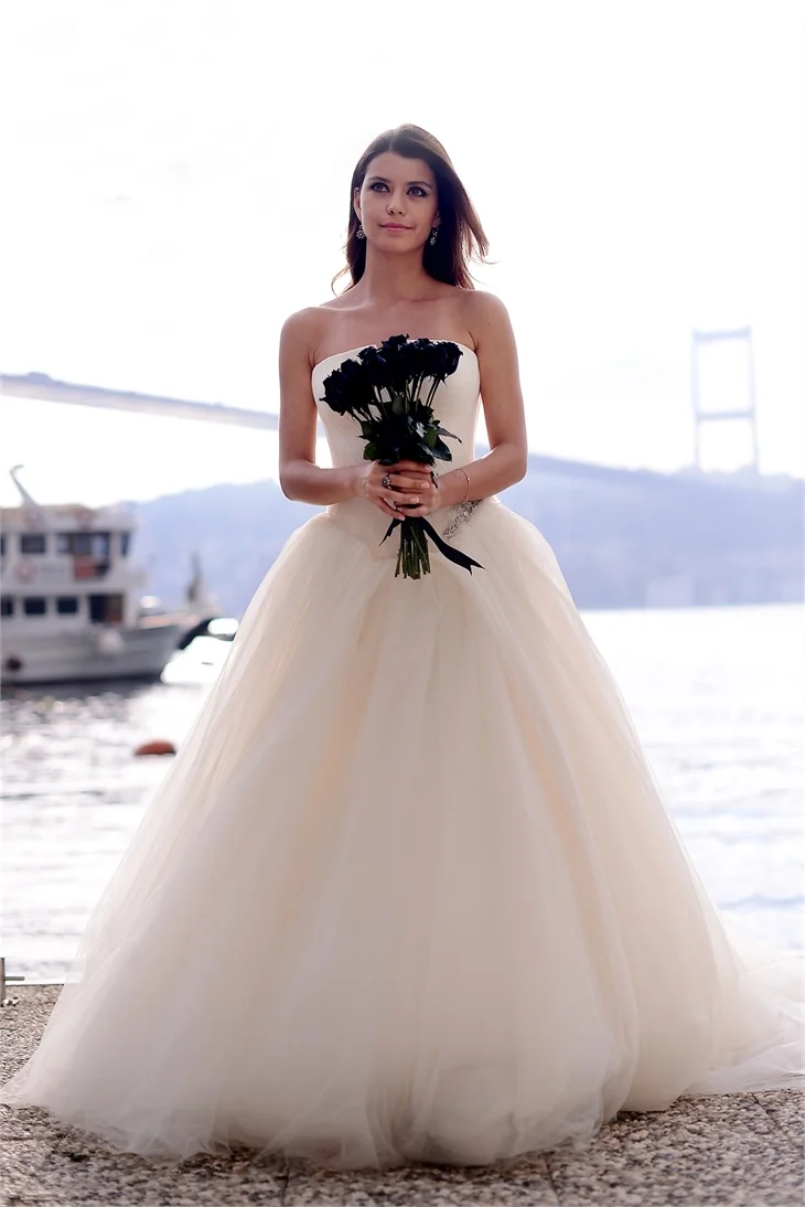 Beren Saat, Kösem Sultan oluyor!