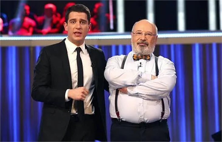 Stüdyoda yarışırken evini soydular!
