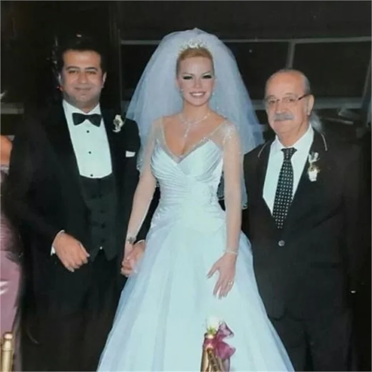 Ünlülerin babalar günü paylaşımları!