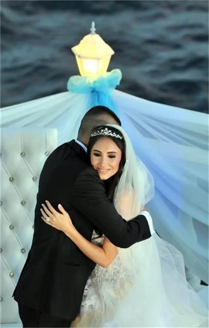 Burak Yılmaz evlendi!