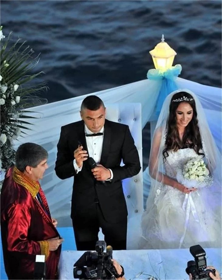 Burak Yılmaz evlendi!