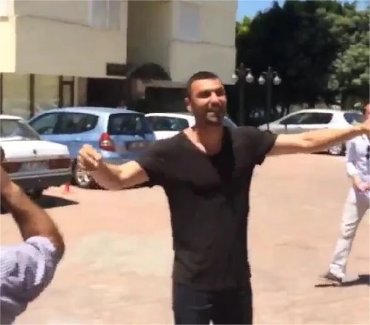 Burak Yılmaz evlendi!