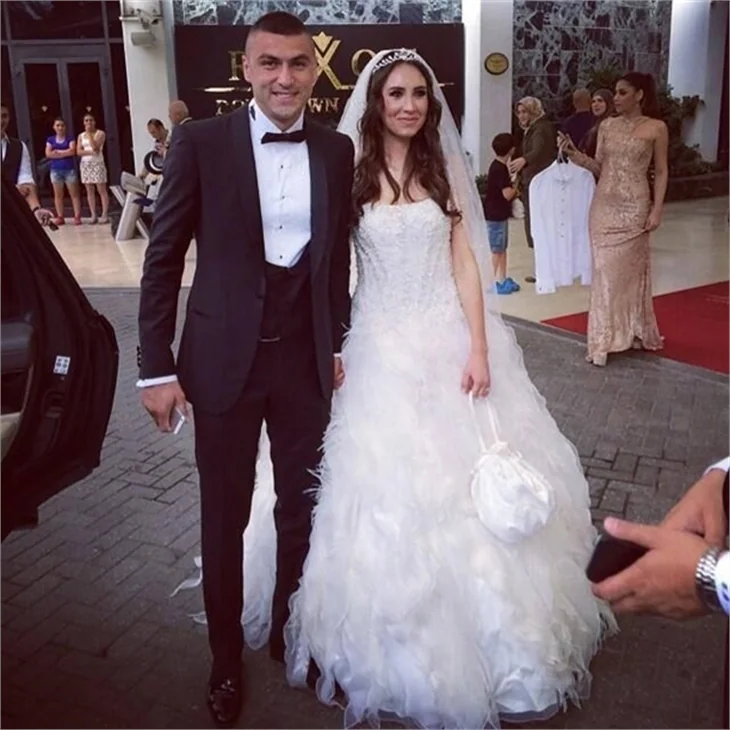 Burak Yılmaz evlendi!