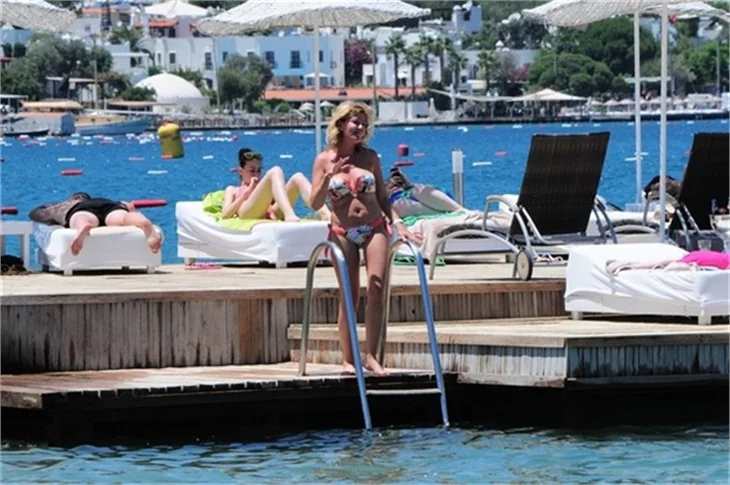 Harem'in seksi güzelleri tatilde!