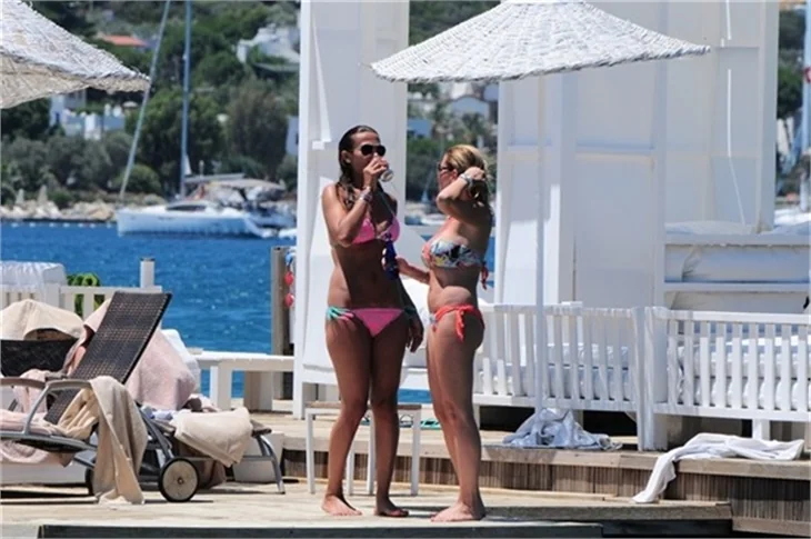 Harem'in seksi güzelleri tatilde!