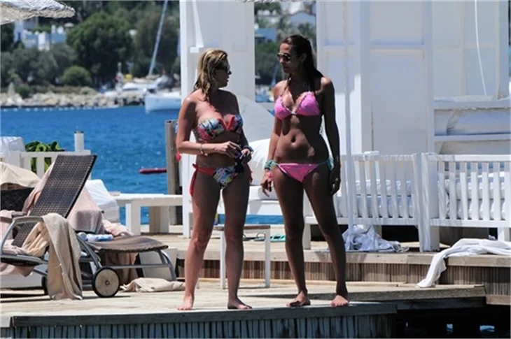 Harem'in seksi güzelleri tatilde!