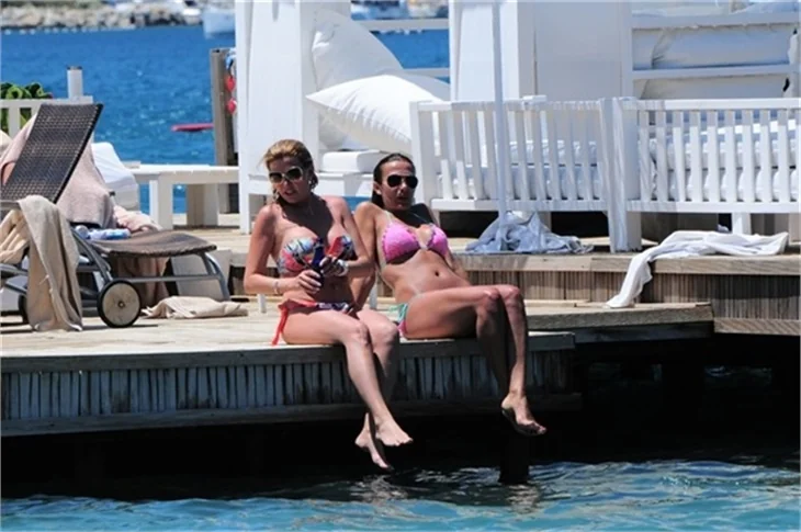 Harem'in seksi güzelleri tatilde!