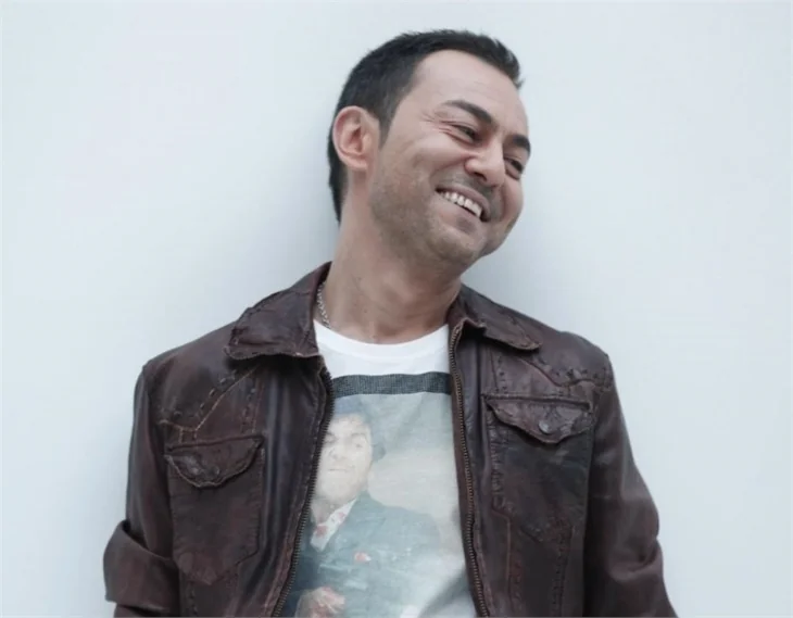 Serdar Ortaç'a 'Keşke ölsen' mesajları!