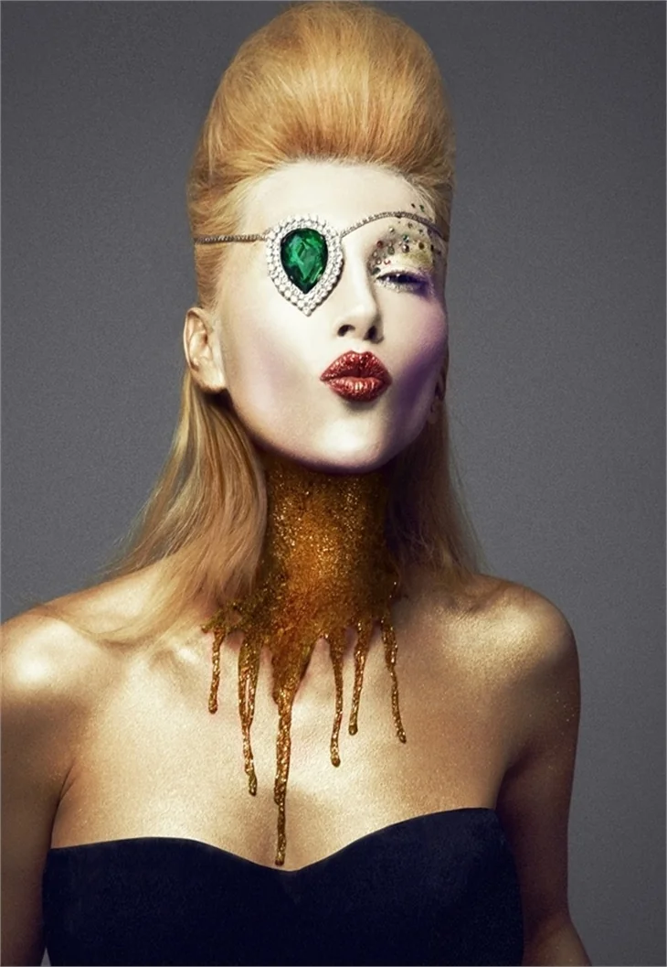 Hande Yener'den sevgilisine destek!