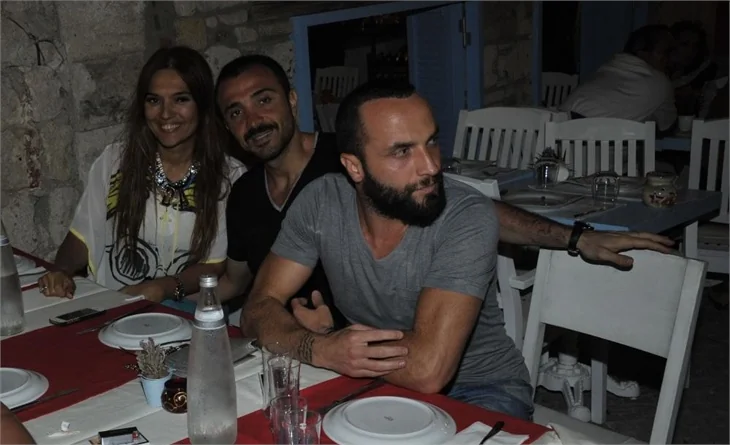 Berkay ve Asena Erkin pişti oldu!