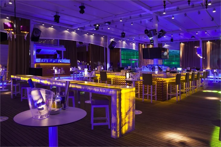 Albüm Club Alaçatı