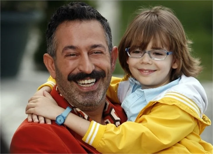 Cem Yılmaz: Derdim güldürmek değil