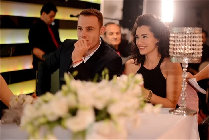 Güneşi Beklerken'de Kerem'in Zeynep oyunu!