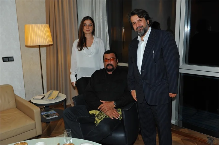 Steven Seagal, İstanbul'da iftar yaptı!