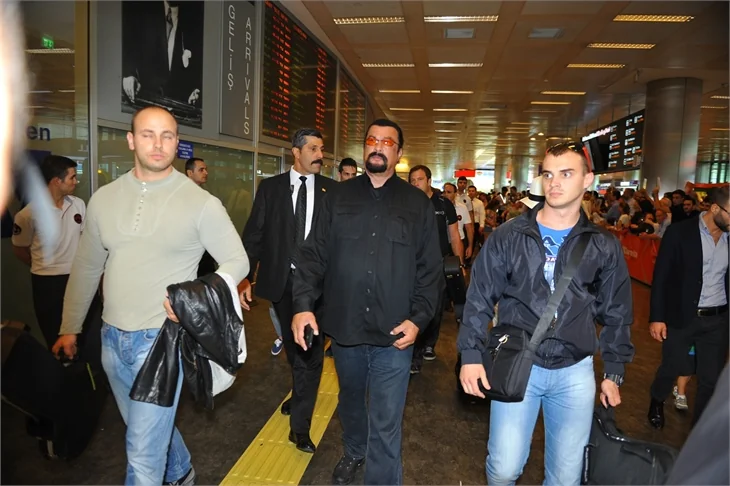 Steven Seagal, İstanbul'da iftar yaptı!