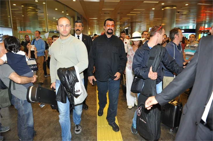 Steven Seagal, İstanbul'da iftar yaptı!