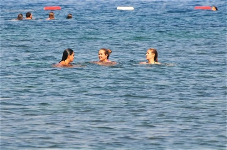 'Survivor' Sahra tatilde!