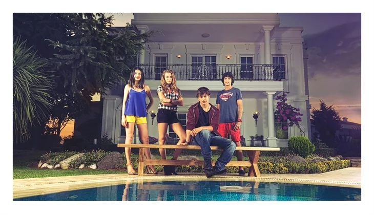 "Medcezir" hayranları ekran başına!