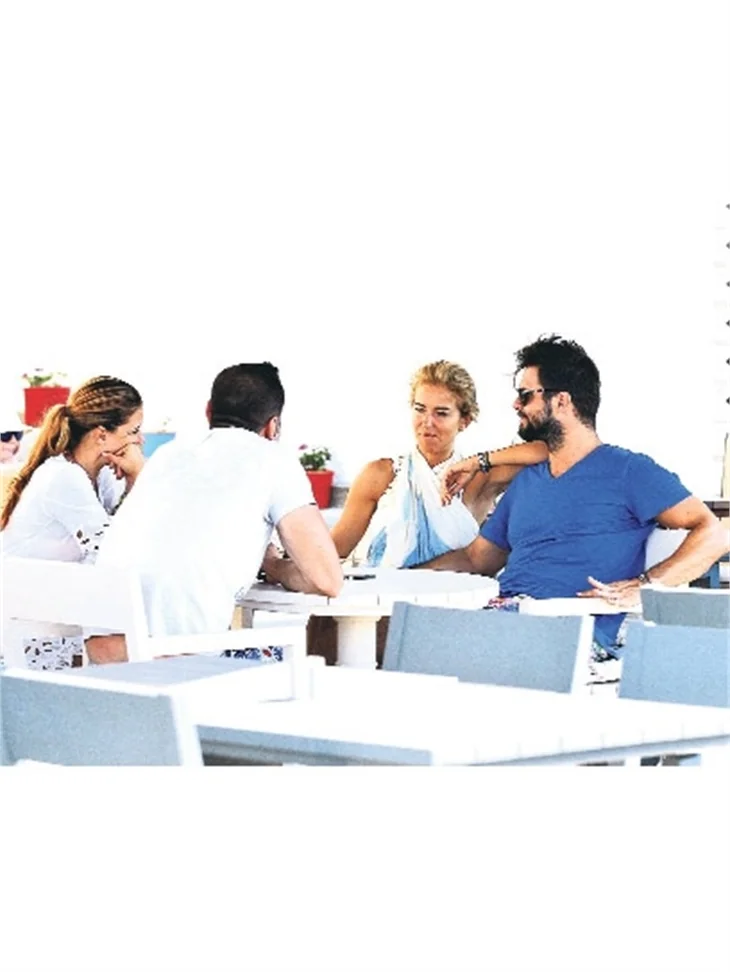 Burcu Esmersoy yeni sevgilisiyle tatilde!