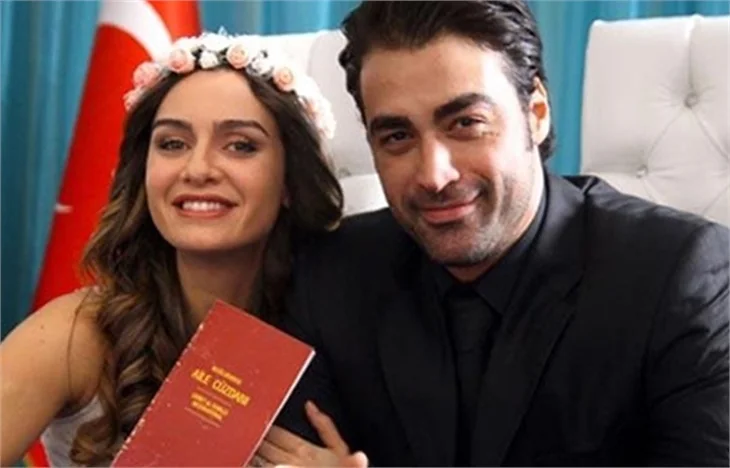 Birce Akalay gelinlik provasında!